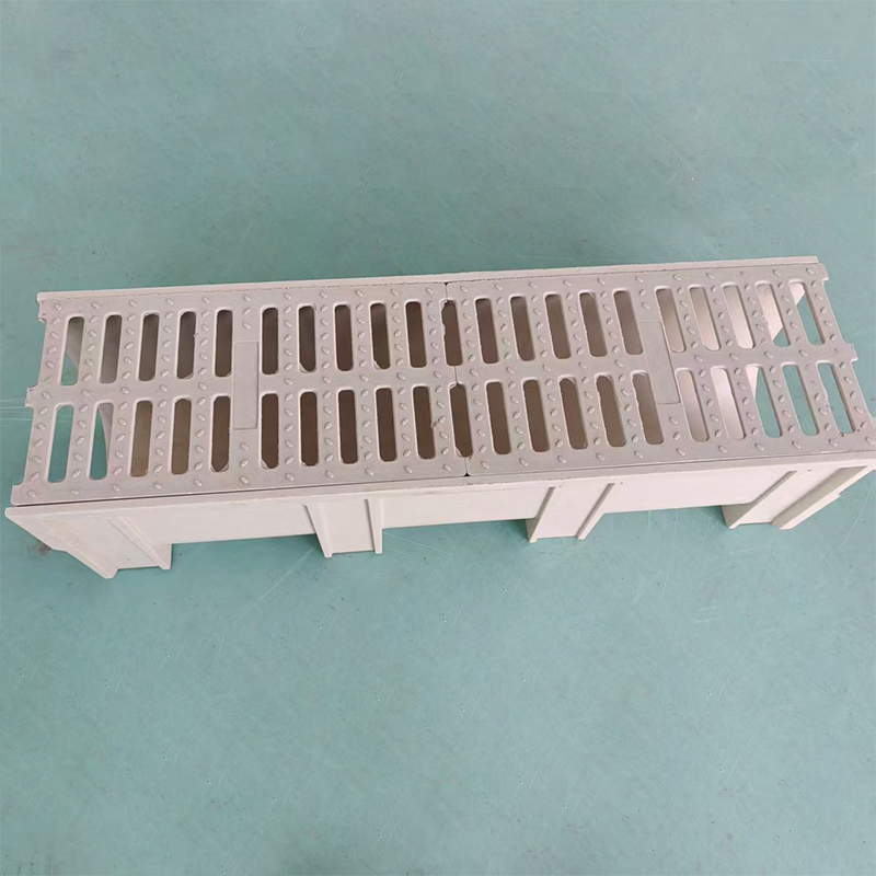 Saluran drainase resin tahan air